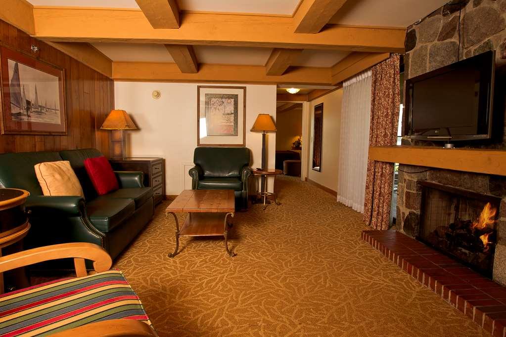 Lake Lawn Resort Delavan Room photo